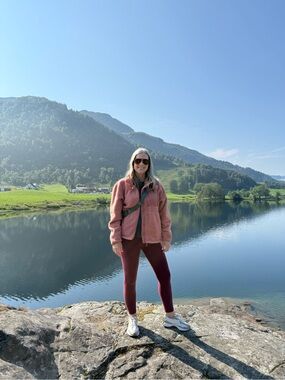 Meet your Posher, Katie